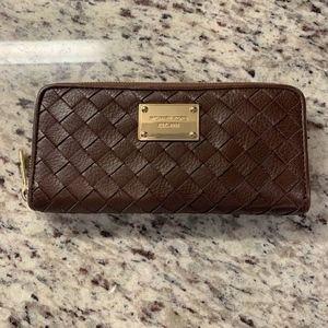 MICHAEL KORS WALLET